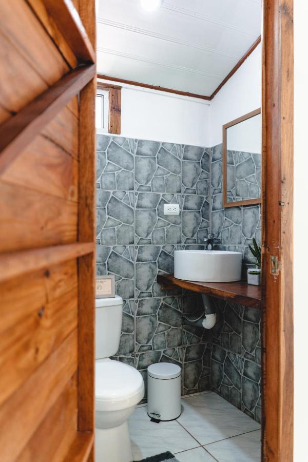 Cuatro Vientos Lodge & Apartments - Mal Pais, Costa Rica Playa Santa Teresa  エクステリア 写真
