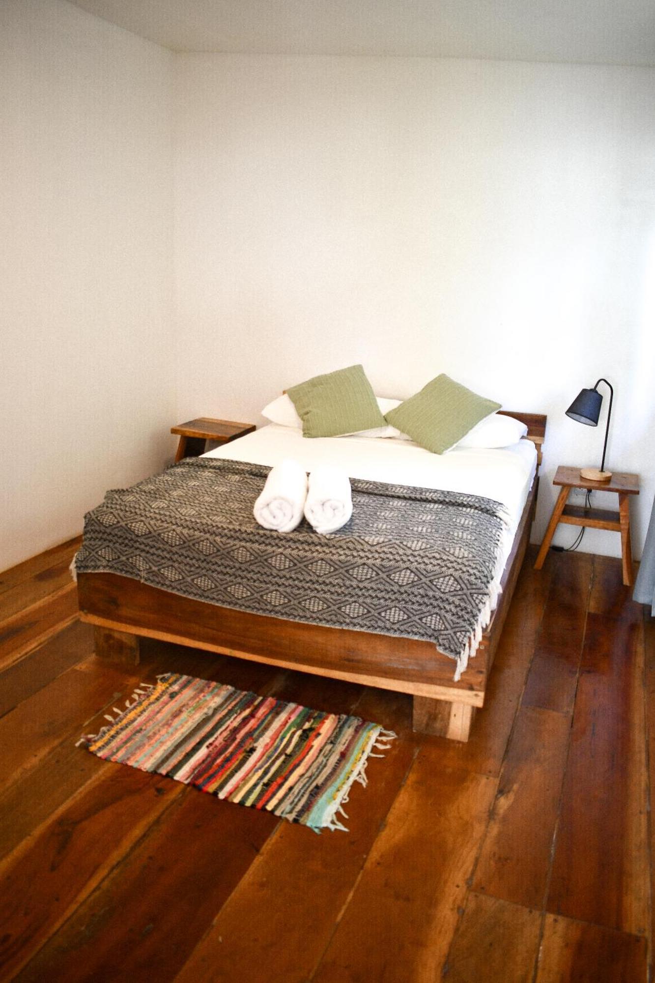 Cuatro Vientos Lodge & Apartments - Mal Pais, Costa Rica Playa Santa Teresa  エクステリア 写真