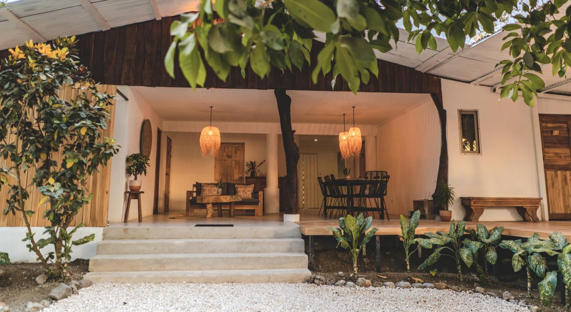 Cuatro Vientos Lodge & Apartments - Mal Pais, Costa Rica Playa Santa Teresa  エクステリア 写真